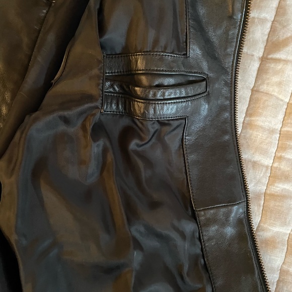 Leather jacket Banana Republic real leather - Picture 12 of 12